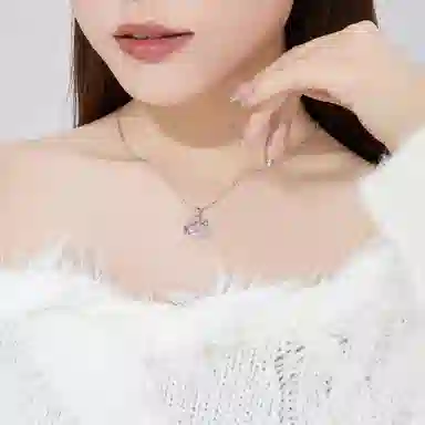S925