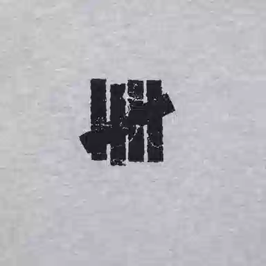 UNDEFEATED SS25 T