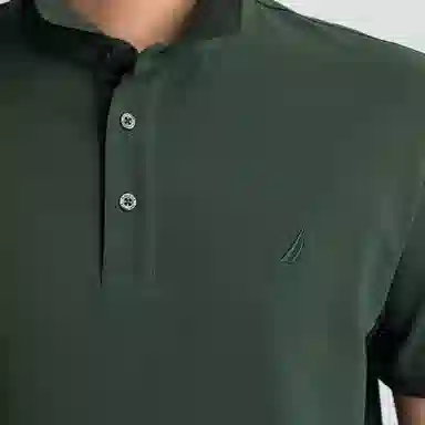 NAUTICA T
