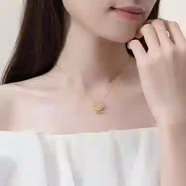 S925