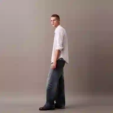 CALVIN KLEIN