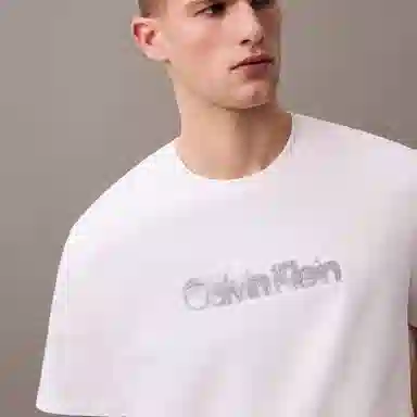 CALVIN KLEIN T