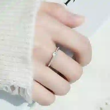 TRVMOE ins S925