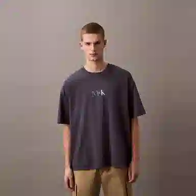CALVIN KLEIN T