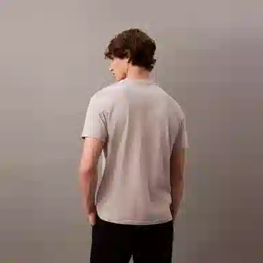 CALVIN KLEIN T