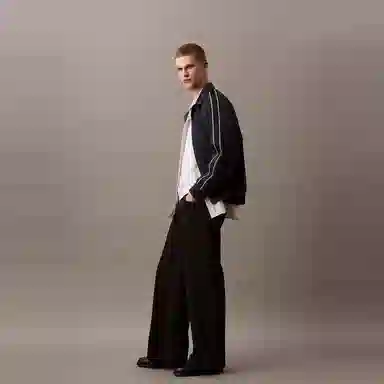 CALVIN KLEIN