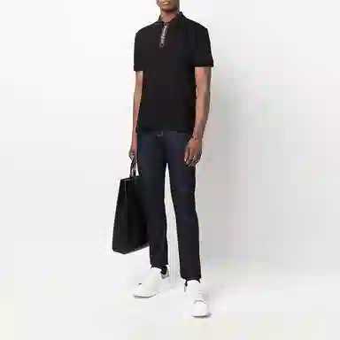 Alexander McQueen Logo