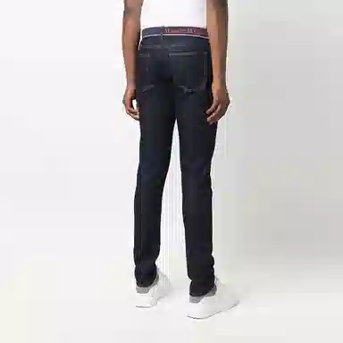 Alexander McQueen Logo