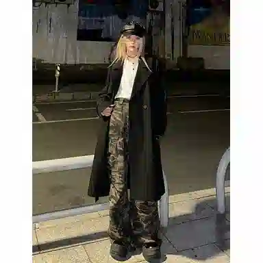 William Fox&Sons Trench Coat