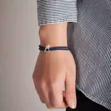 大英博物馆 巴斯特系列 拥抱  红色蓝色 尼龙绳 手绳 男女同款情侣款