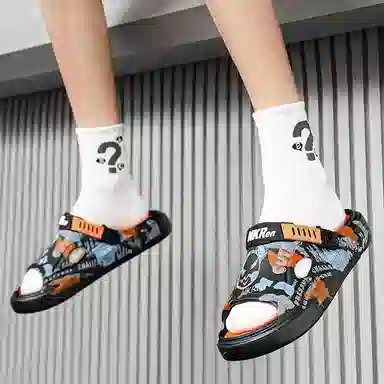 EASTERN CAMEL ins EVA