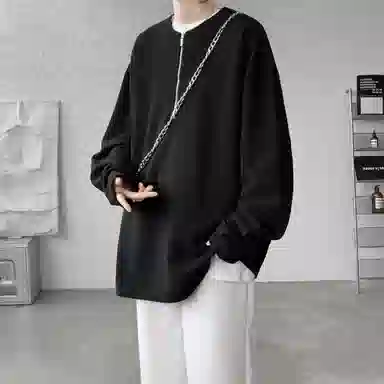 URBAN AUTHENTIC T