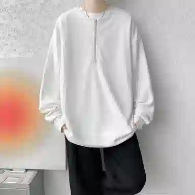 URBAN AUTHENTIC T