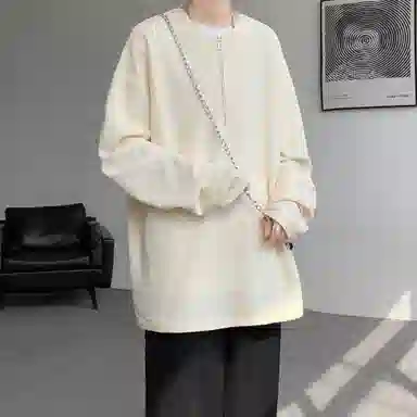 URBAN AUTHENTIC T