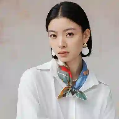 上海故事 城市掠影印花休闲百搭真丝小方巾 丝巾 女款