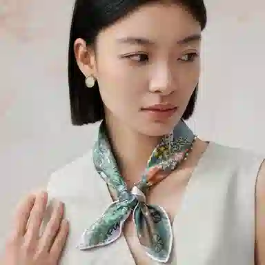 上海故事 城市掠影印花休闲百搭真丝小方巾 丝巾 女款