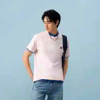 Tommy Hilfiger T