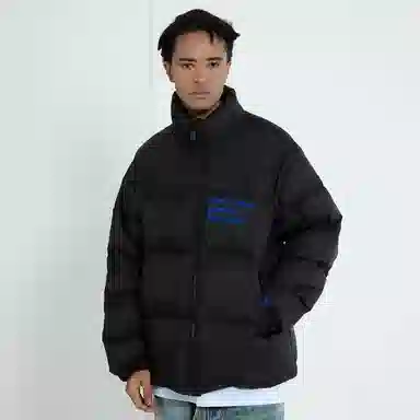 VLONE V Logo
