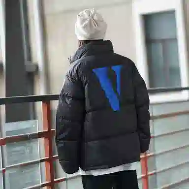 VLONE V Logo