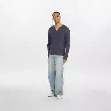 ONE UP V-Neck Waffle Long Sleeve Tee