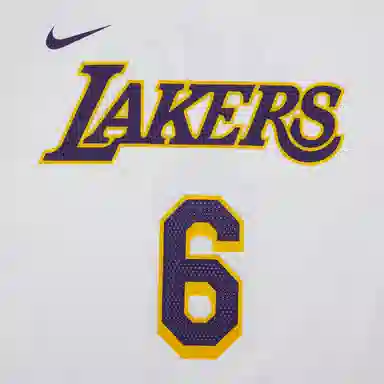 Nike NBA 6 T