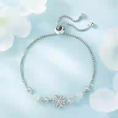 色菲尔 茉莉花事 森系小清新花朵造型 气质温柔优雅氛围感 可调节 手链 女款 礼盒装