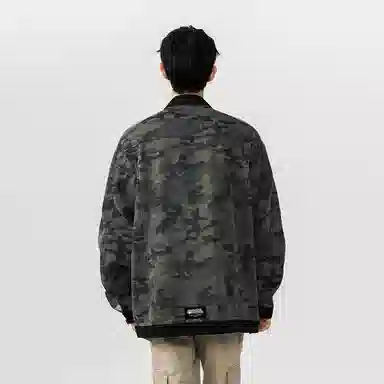 大卫贝肯 美式高街潮牌重水洗做旧迷彩假两件复古字母印花翻领宽松休闲长袖牛仔外套 男女同款