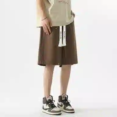 独驰 春季简约亲肤垂感柔顺铆钉设计工装休闲短裤 男女同款