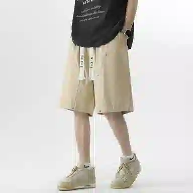 独驰 春季简约亲肤垂感柔顺铆钉设计工装休闲短裤 男女同款