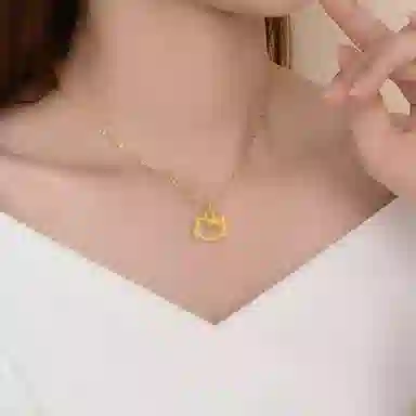 999