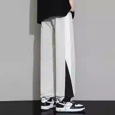 LIGHTNING MONSTER logo