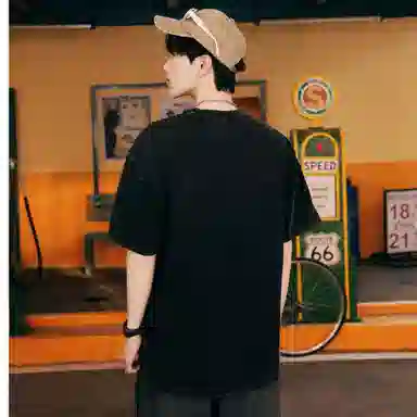 88rising T