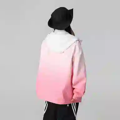 FAKE VINTAGE