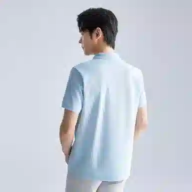 LESS IS MORE LOGOPolo