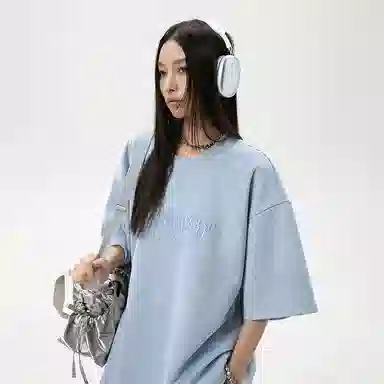 Fakeyoung T