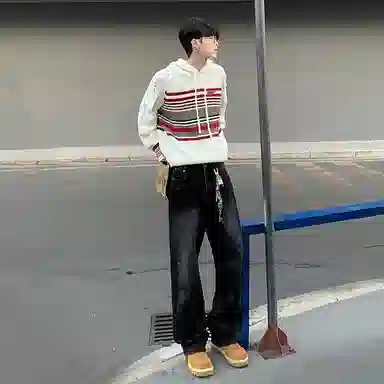 NVRFRGT hiphopCleanFit