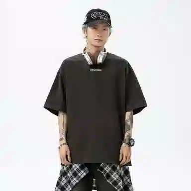 Fakeyoung T