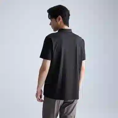 LESS IS MORE LOGOPolo