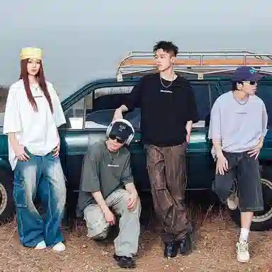 Fakeyoung T
