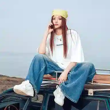 Fakeyoung T
