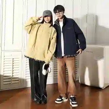 LIGHTNING MONSTER Logo