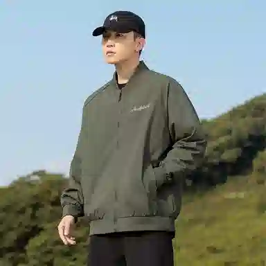 快鱼 美式复古简约个性花体字母印花设计感青少年纯色基础款宽松休闲时尚百搭飞行教练长袖外套夹克 男女同款