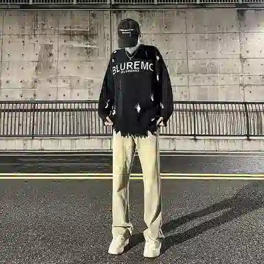 UNthemed