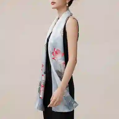 上海故事 千华拮春提花缎真丝洋气 礼盒装 丝巾 女款