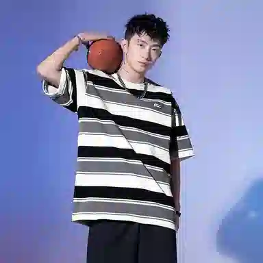 Fakeyoung T