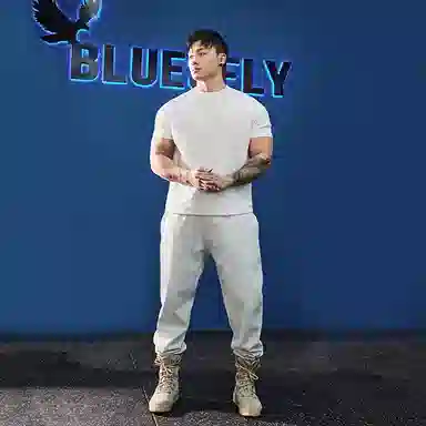 BLUESFLY T