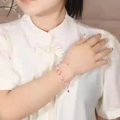 S925