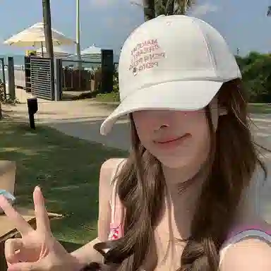 艾佳微 日常可爱小羊字母防晒遮阳帽大头围显脸小韩系简约百搭款 棉 鸭舌帽 男女同款情侣款 多色