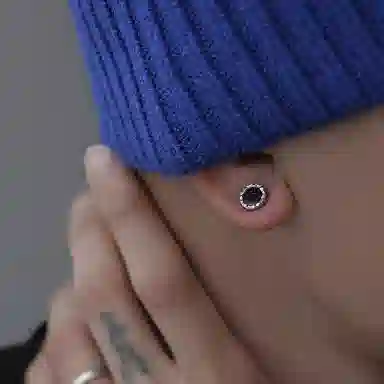 色菲尔 潮人简约现代甜酷风 小众高级设计感 无耳洞可戴 磁吸 合金 耳夹 男女同款情侣款