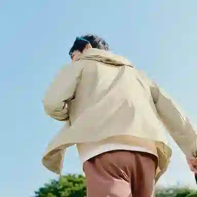 蕉下 超薄吸湿速干高弹防紫外线连帽长袖纯色防晒服 男款